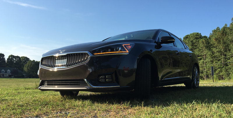 Illustration for article titled The 2017 Kia Cadenza Is The Perfect Car To Re-Badge